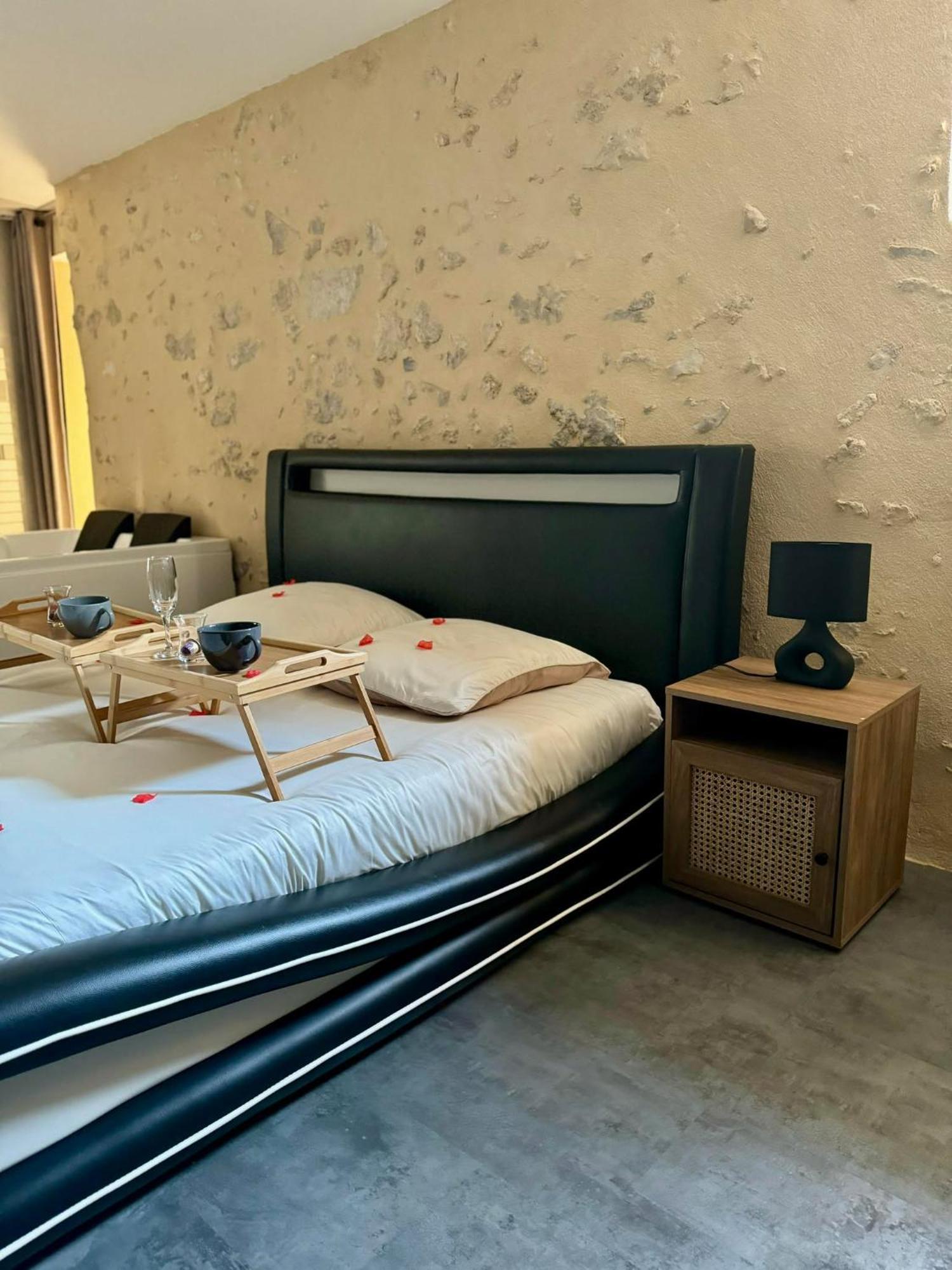 Love Queen Spa Detente Blois Dış mekan fotoğraf